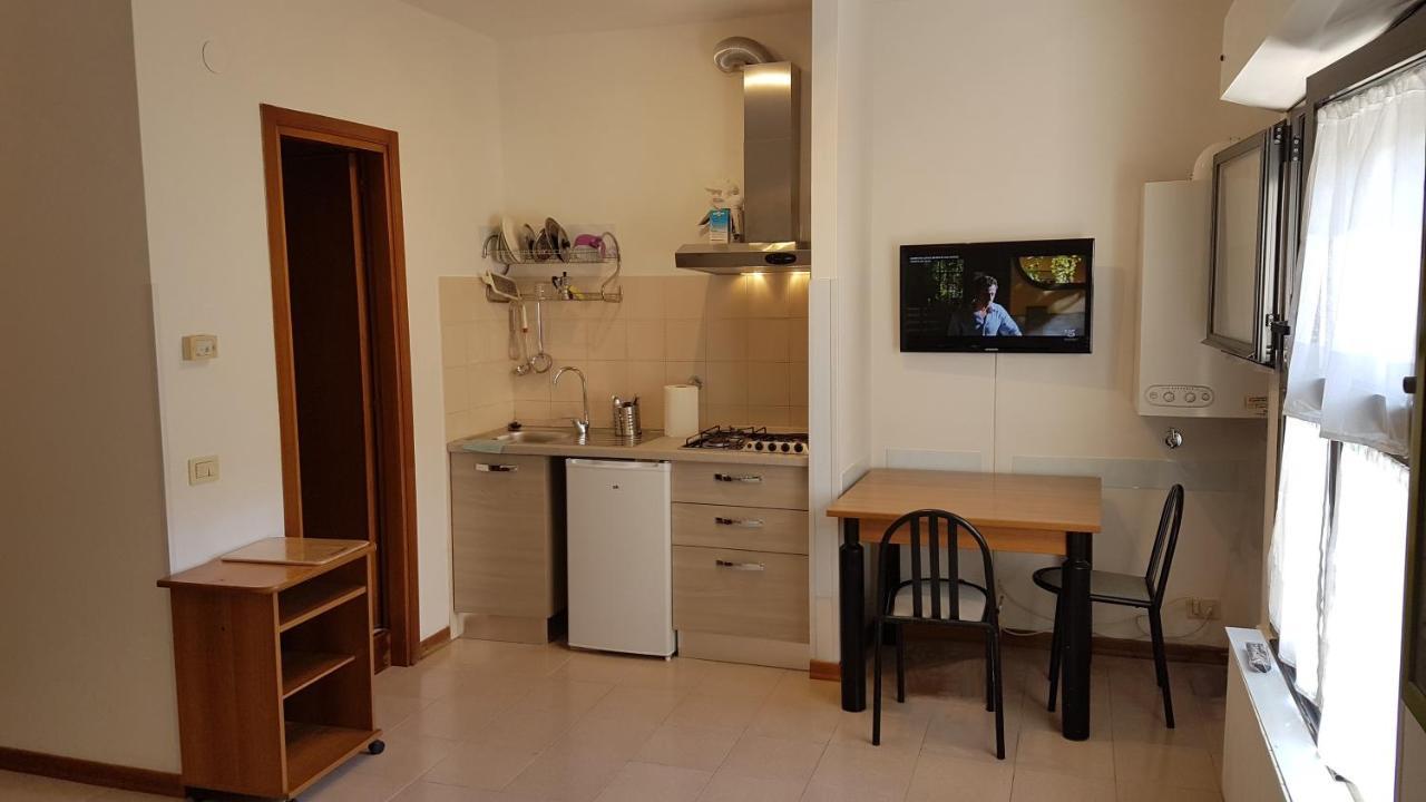 לינה וארוחת בוקר פרוג'ה Casa Nadia מראה חיצוני תמונה